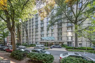940 25th St NW, Washington, DC 20037 - Photo 1