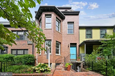 21 4th Street NE, Washington, DC 20002 - Photo 1