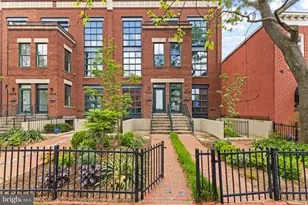 526 13th St SE, Washington, DC 20003 - Photo 1