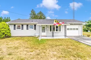 206 S 2nd St, Woodsboro, MD 21798 - Photo 1