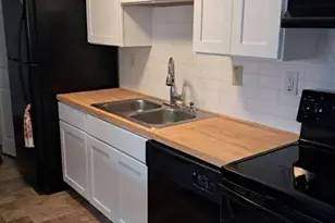 820 Heather Ridge Dr, Frederick, MD 21702 - Photo 1