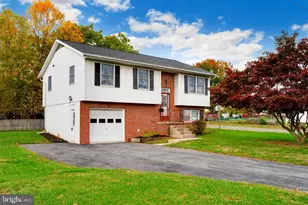 201 S 2nd St, Woodsboro, MD 21798 - Photo 1