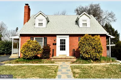 627 Biggs Avenue #1, Frederick, MD 21702 - Photo 1