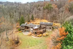 7442 Dogwood Ln, Middletown, MD 21769 - Photo 1