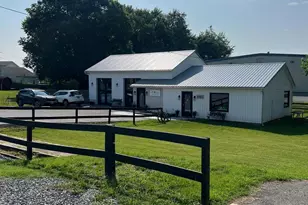 8995 Urbana Church Rd, Frederick, MD 21704 - Photo 1