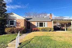 915 Shawnee Dr, Frederick, MD 21701 - Photo 1