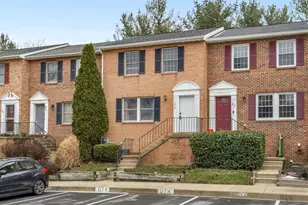 1213 Oak View Dr, Mount Airy, MD 21771 - Photo 1