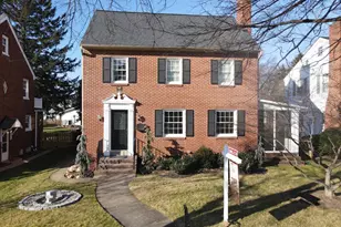 605 Fairview Ave, Frederick, MD 21701 - Photo 1