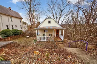 926 E A St, Brunswick, MD 21716 - Photo 1