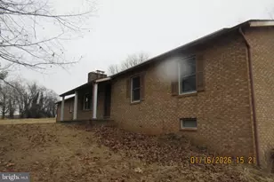 2809 Fry Rd, Jefferson, MD 21755 - Photo 1