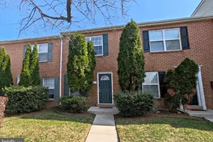 526 Essex Pl, Frederick, MD 21703 - Photo 1