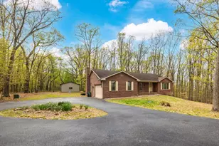 10393 Liberty Rd, Frederick, MD 21701 - Photo 1