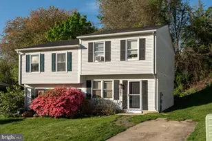 18 Wenner Dr, Brunswick, MD 21716 - Photo 1