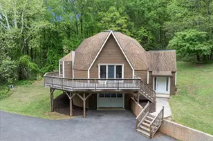 2813 Fry Rd, Jefferson, MD 21755 - Photo 1