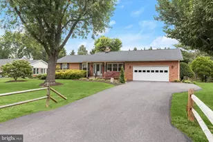 6806 Falstone Dr, Frederick, MD 21702 - Photo 1