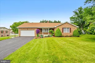 12 Caroline Dr, Middletown, MD 21769 - Photo 1