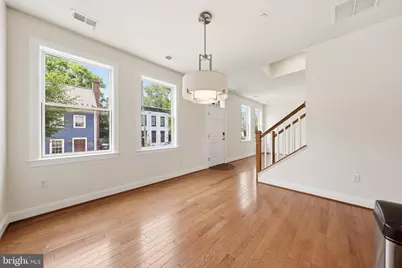 25 6th Street W, Frederick, MD 21701 - Photo 12