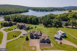 662 Waterfront Greens Dr, Swanton, MD 21561 - Photo 1