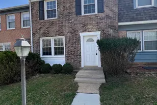 5805 Morningbird Ln, Columbia, MD 21045 - Photo 1