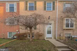 10661 High Beam Ct, Columbia, MD 21044 - Photo 1