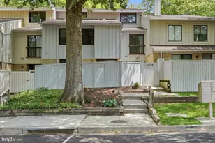 11239 Powder Run, Columbia, MD 21044 - Photo 1