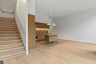 10511 Strathmore Hall St, North Bethesda, MD 20852 - Photo 1