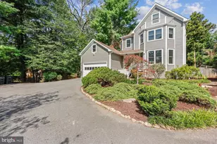 6411 Wilson Ln, Bethesda, MD 20817 - Photo 1