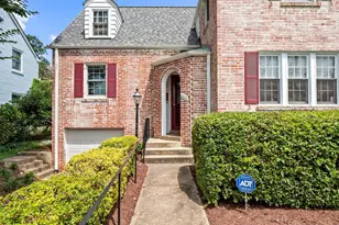 4809 Wellington Dr, Chevy Chase, MD 20815 - Photo 1