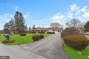 24620 Marlboro Dr, Damascus, MD 20872 - Photo 1