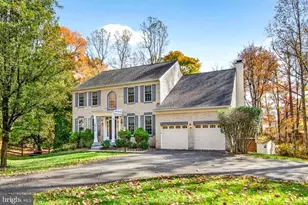 19332 Cissel Manor Dr, Poolesville, MD 20837 - Photo 1