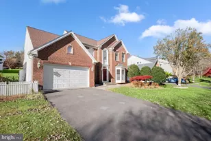 19312 Plummer Dr, Germantown, MD 20876 - Photo 1