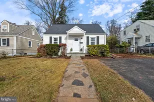 527 Beall Ave, Rockville, MD 20850 - Photo 1