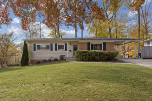 4 Dabney Ct, Rockville, MD 20853 - Photo 1