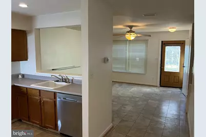 13637 Winterspoon Lane #18, Germantown, MD 20874 - Photo 4