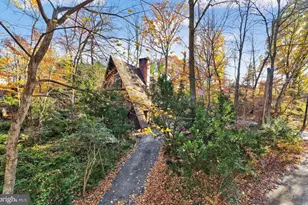 31 Hayward Ct, Takoma Park, MD 20912 - Photo 1