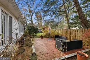 4401 Flower Valley Dr, Rockville, MD 20853 - Photo 8