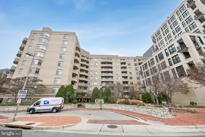 7111 Woodmont Avenue #814, Bethesda, MD 20815 - Photo 1