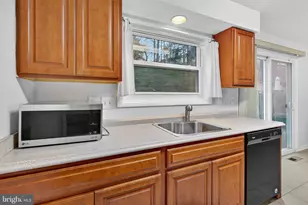 25725 Valley Park Terrace, Damascus, MD 20872 - Photo 20