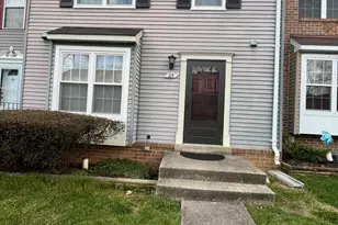 25 Cherry Bend Ct, Germantown, MD 20874 - Photo 1