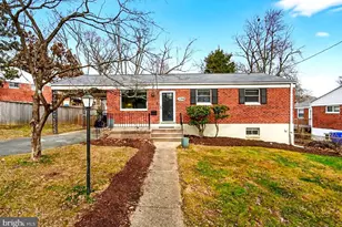 11206 Ashley Dr, Rockville, MD 20852 - Photo 1