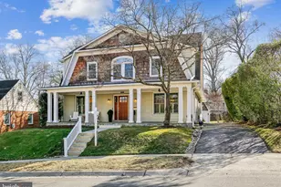 10237 Parkwood Dr, Kensington, MD 20895 - Photo 1