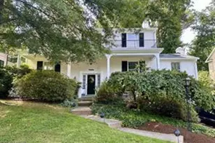 8208 Thoreau Dr, Bethesda, MD 20817 - Photo 1