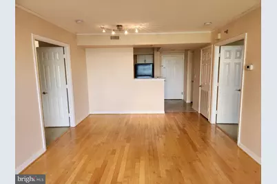 5809 Nicholson Lane #304, Rockville, MD 20852 - Photo 8