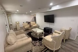 20529 Aspenwood Ln, Gaithersburg, MD 20886 - Photo 1