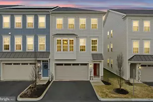 10237 Travilah Grove Cir, Rockville, MD 20850 - Photo 1