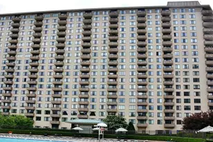 5225 Pooks Hill Rd, Bethesda, MD 20814 - Photo 1