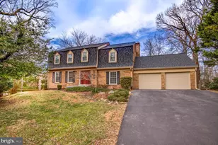 9704 Hall Rd, Potomac, MD 20854 - Photo 1