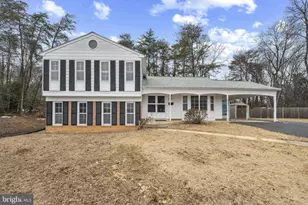 8607 Wild Olive Dr, Potomac, MD 20854 - Photo 1