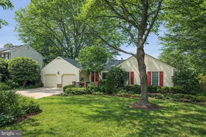 9201 Copenhaver Drive, Potomac, MD 20854 - Photo 1