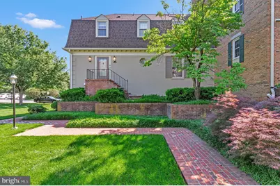 11030 Wickshire Way #B-1, North Bethesda, MD 20852 - Photo 1